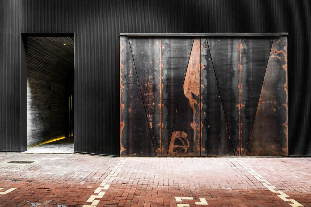 Main gallery