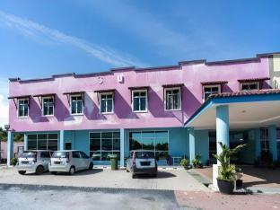 Hotel O Senyum Inn