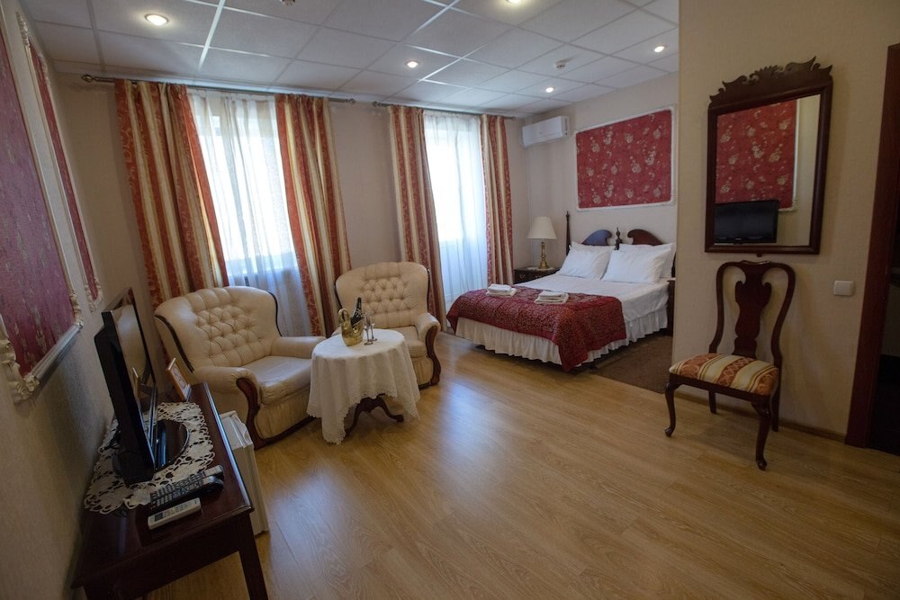 N-House Hotel
