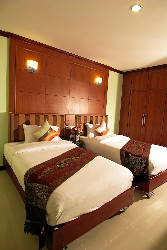 Sky Suites