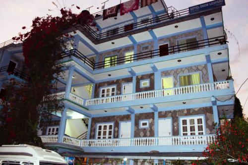 Hotel Snow Leopard