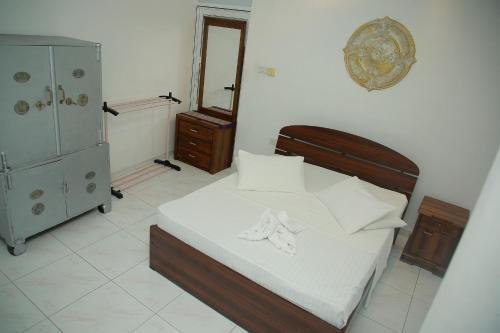 Villa 142