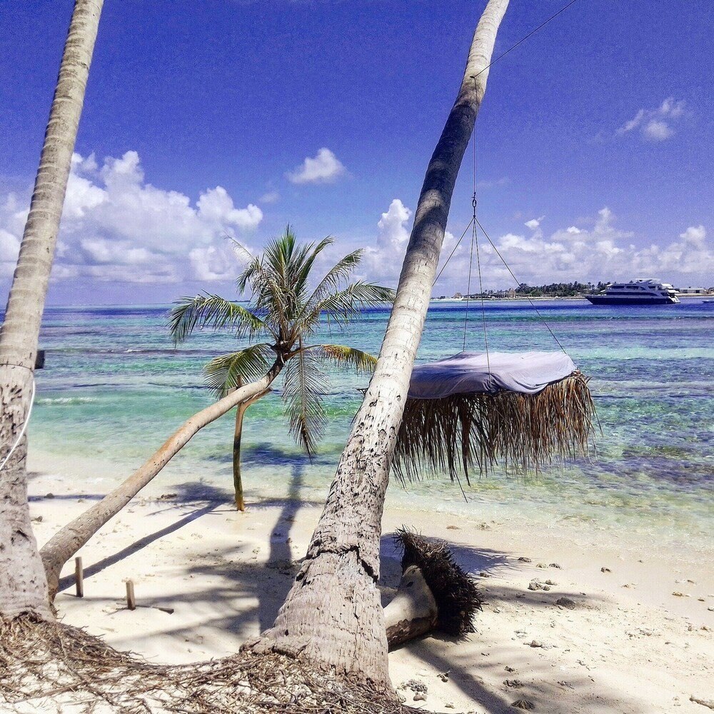 La Due Thulusdhoo