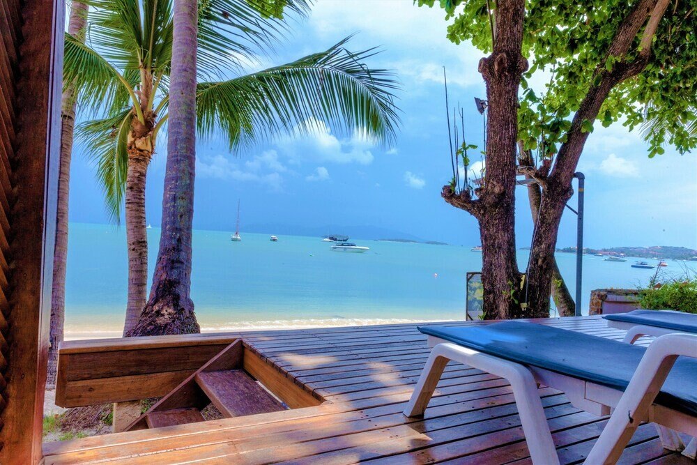 Bangrak Pier Bungalow