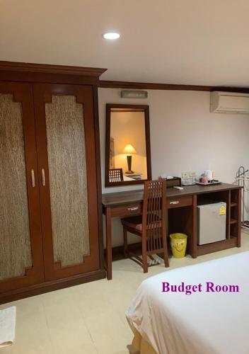 Le Tanjong House