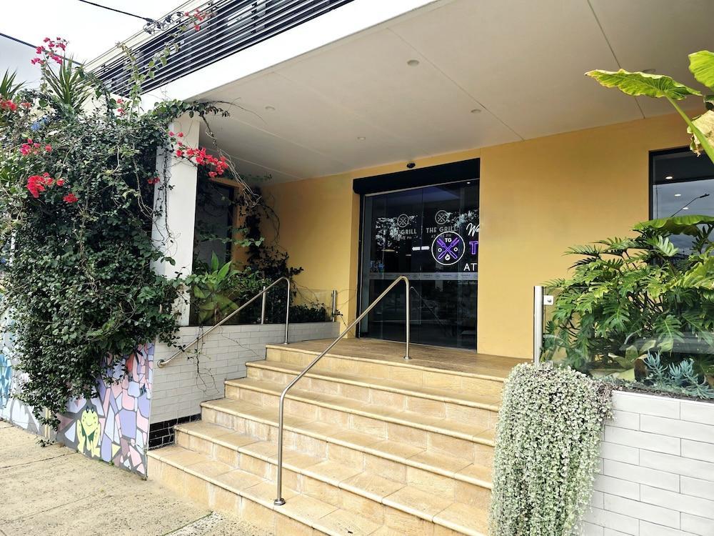 Panania Hotel