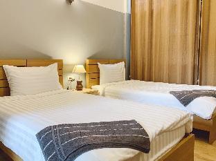 Pillow & Bread Hostel