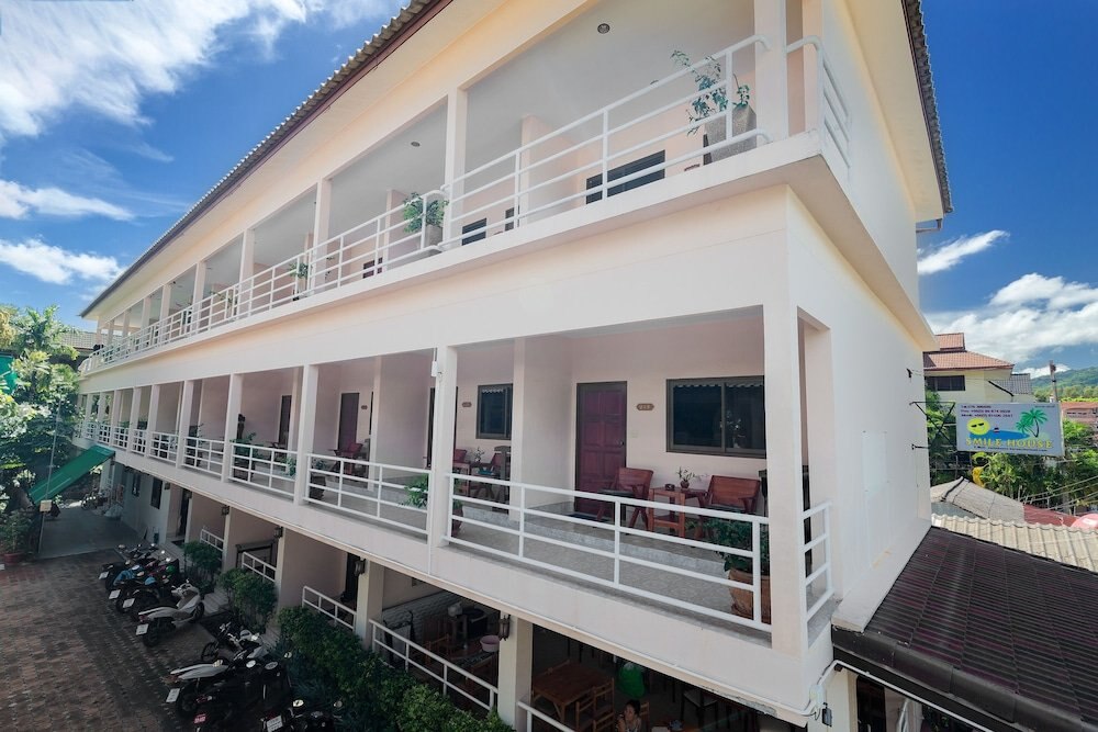 Smile House Karon