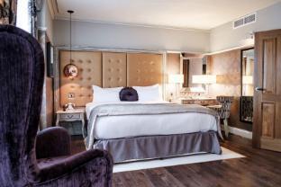 The Drayton Court Hotel
