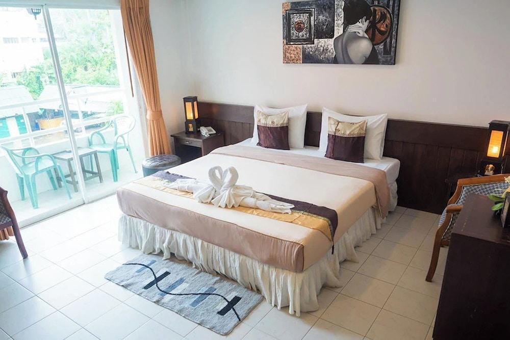 The Nice Patong Hotel