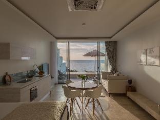 Skye Beach Hotel