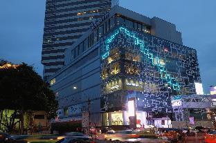 YOLO Bangkok Boutique Hotel