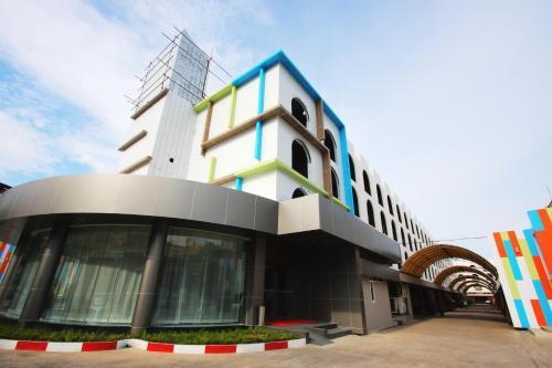 Royal Delight Hotel