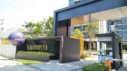 Andromeda Condo By Feng