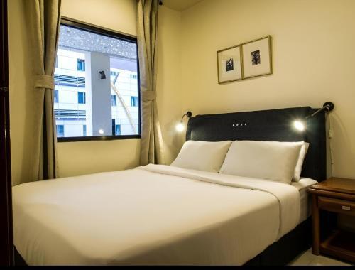 FKI INTERNATIONAL HOTEL