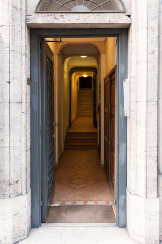 Tritone 91 Apartments