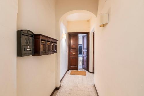 Residenza Vaticano by Hili