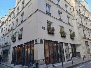 HOTEL LUCIEN