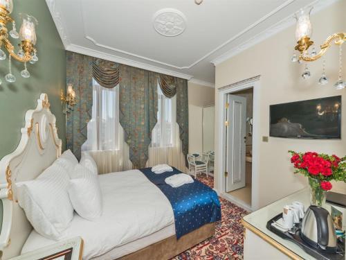 By Murat Hotels Galata
