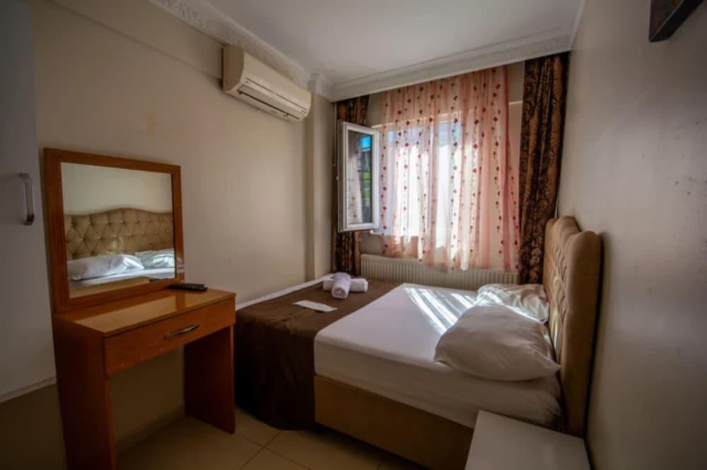 Ozyurt Hotel