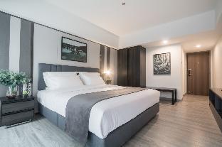 12 The Residence Hotel