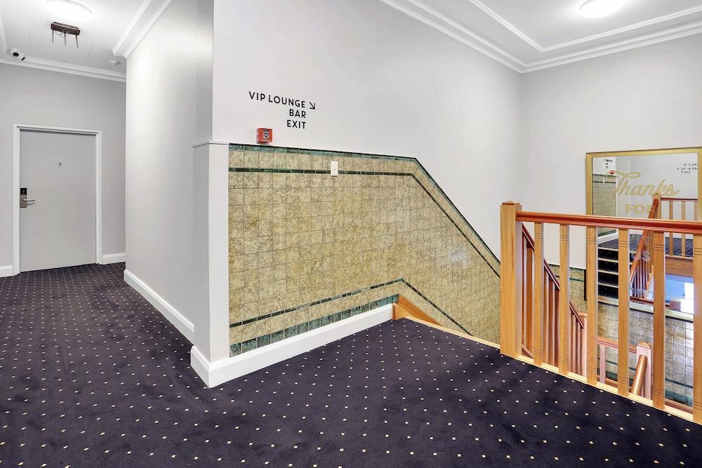 Penshurst Hotel