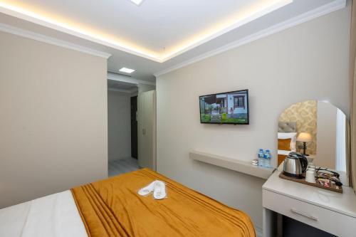 SKYSTAR DELUXE HOTEL