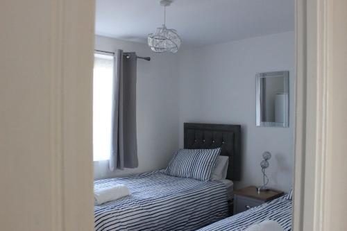 Exquisite and Modern 2 bed Maisonette