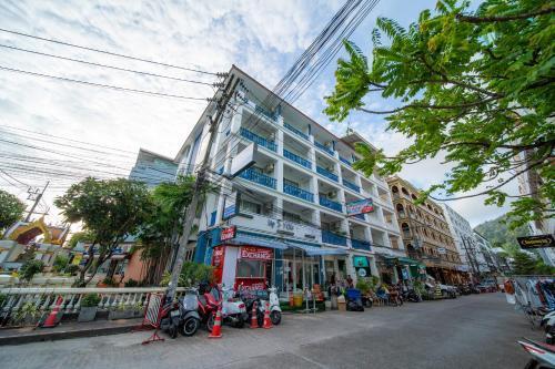 Patong Beach Side Hotel