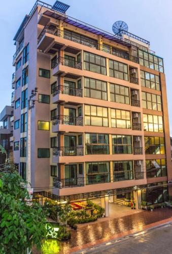 L18 residence
