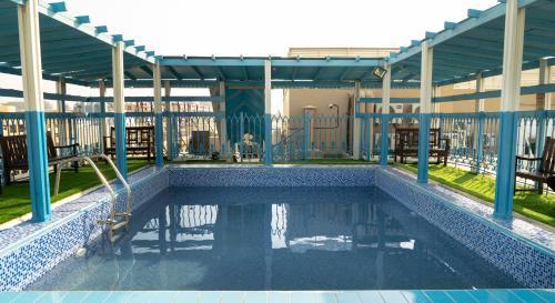 BOONMAX HOTEL