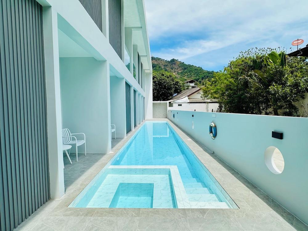 Kata Place Villa