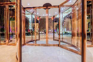 HELSTON HOTEL