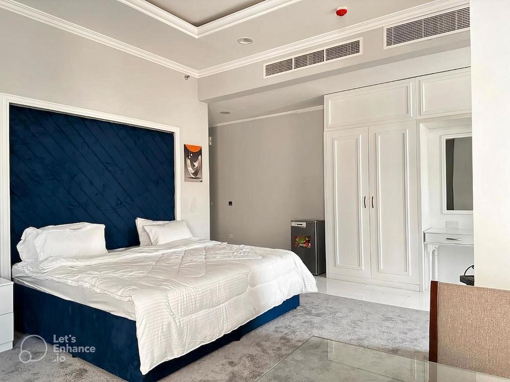 Remal Royal Residence