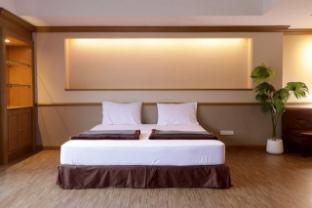 Alameda Suites Hotel