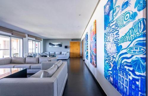 Main gallery