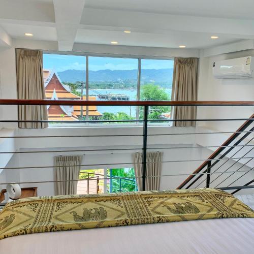 Sea Beach front pool " Celebrity Ocean View Villa