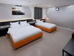 DREAMZ VILLAGE @ TANJUNG RHU