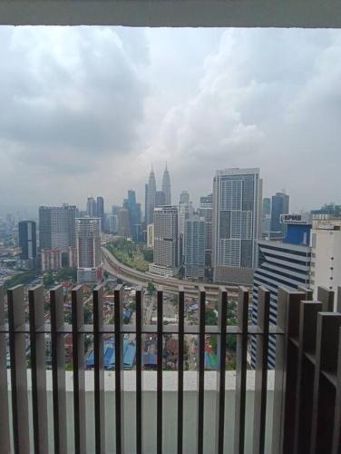 COL 27B KLCC View & Infinity Pool View