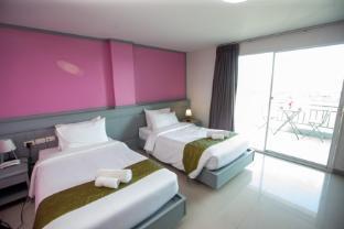 Convenient Grand Plus Hotel Suvarnabhumi