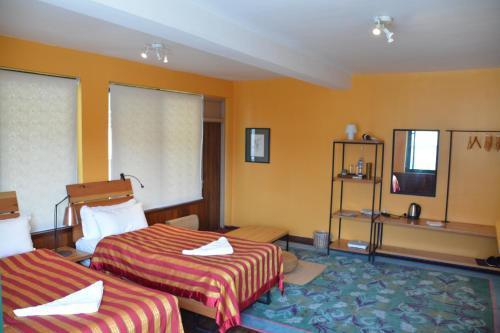 Dondrub Guest House