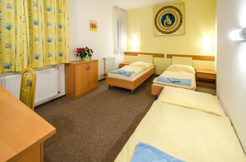 HOTEL IMOS PRAHA
