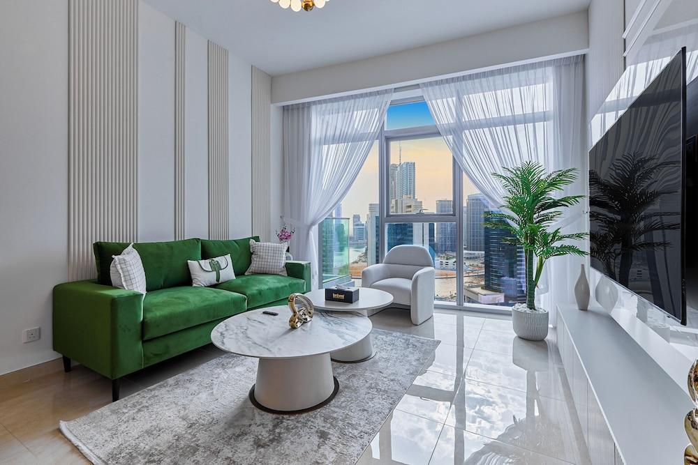 bnbme - Imperial Avenue - 2BR + Study Room