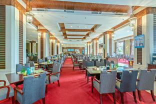Sands Lakeside Hotel