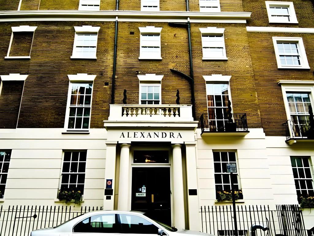 Alexandra Hotel
