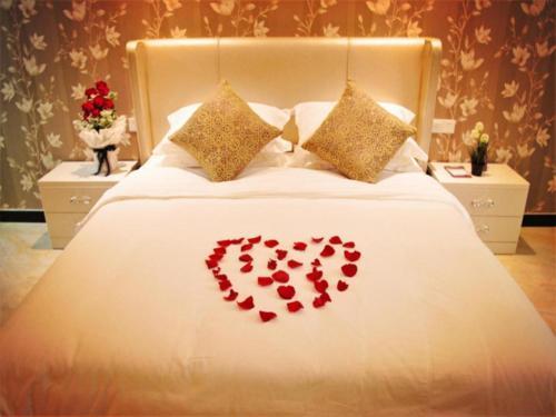 J Hotel Guangzhou University Town