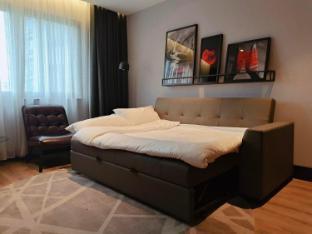 Jinjiang Metropolo Hotel Shanghai