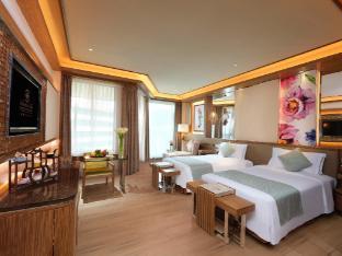 Regal Palace Resort & Spa