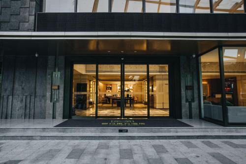 Master Hotel