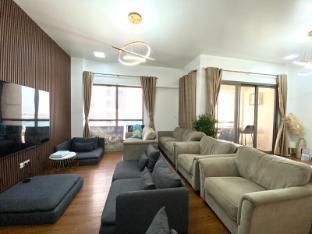 Sadaf 5 Jbr Luxurious Dorm